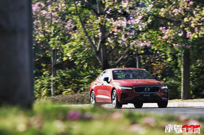 S60以安全與健康品質(zhì)回應(yīng)共振問題 清潔用金屬墊彰顯細節(jié)關(guān)懷